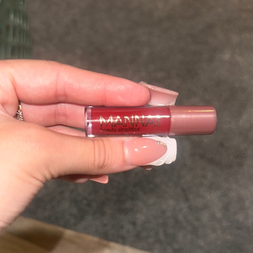 Manna Kadar Red Lipstick Bold Color Makeup